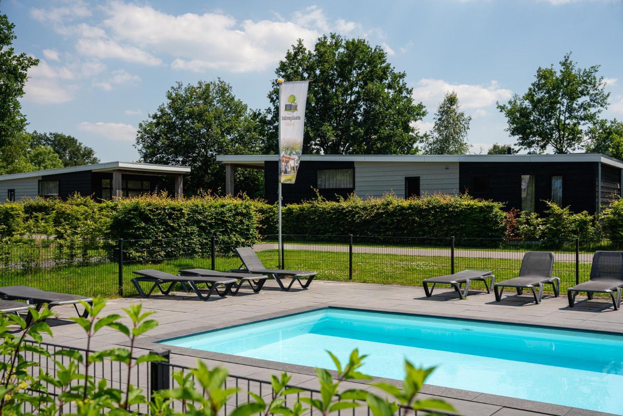 Vakantiepark Hoelte Rijssen Bagian luar foto