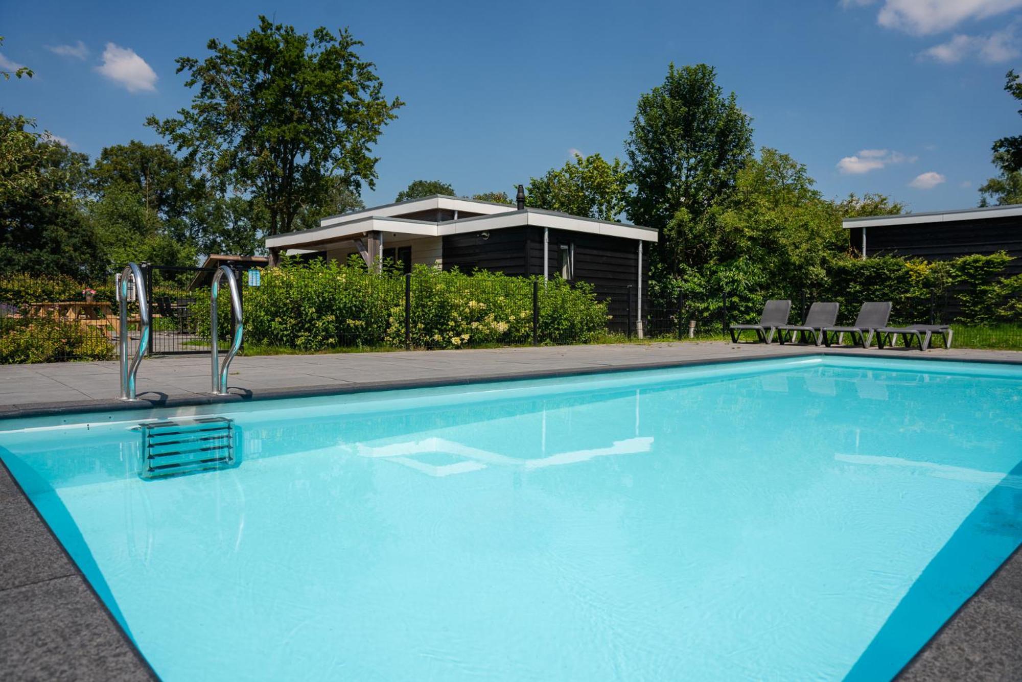 Vakantiepark Hoelte Rijssen Bagian luar foto